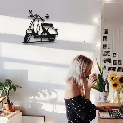 Vintage Scooter Metal Duvar Dekoru – Retro Ev Dekorasyonu, Minimalist Duvar Panosu, Modern Siyah Metal Scooter Heykeli, Motosiklet Tutkunlarına Hediye